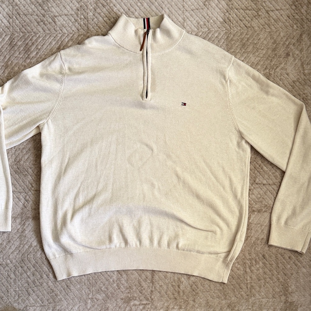 Tommy Hilfiger Men’s Cream Half-Zip Sweater with Signature Trim